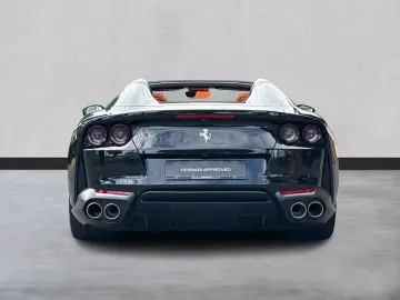 FERRARI 812 GTS  Lift Karbon Embleme Daytona