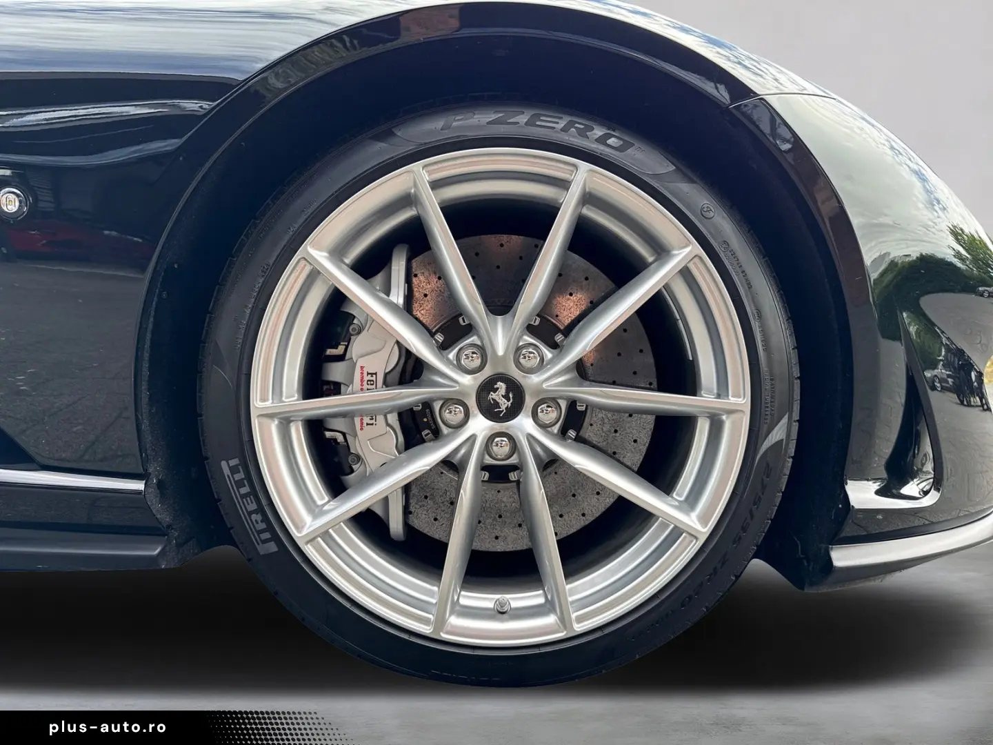 FERRARI 812 GTS  Lift Karbon Embleme Daytona