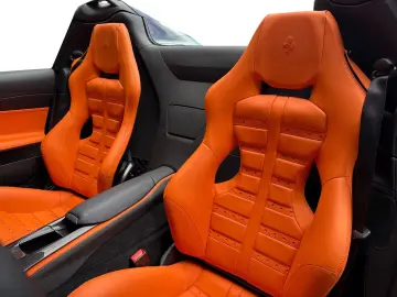 FERRARI 812 GTS  Lift Karbon Embleme Daytona