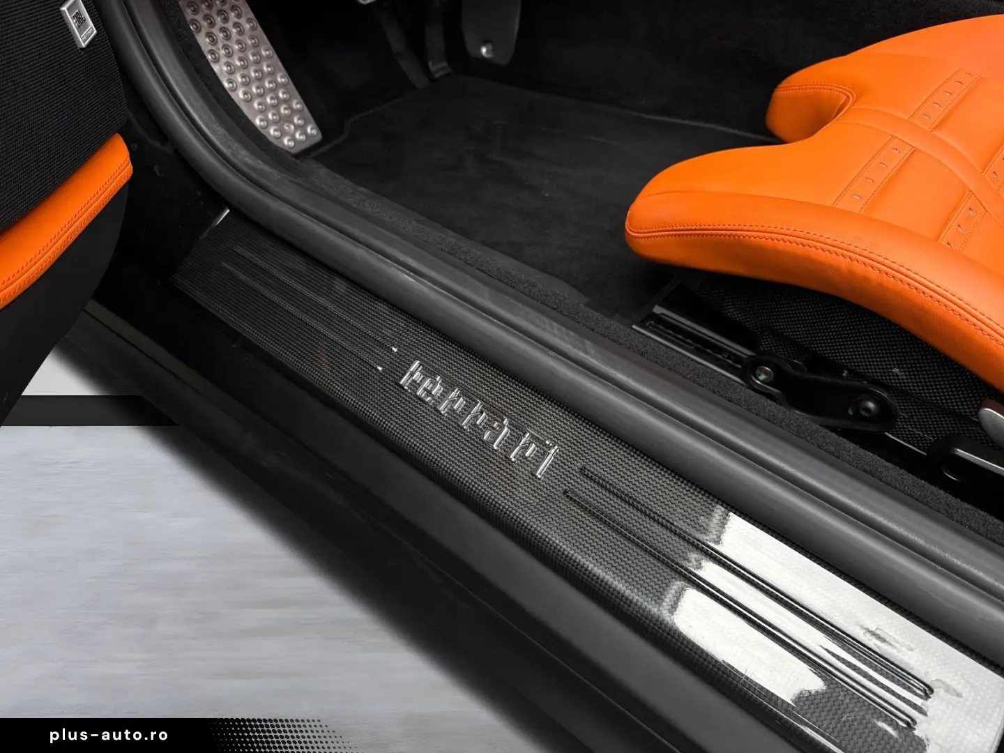 FERRARI 812 GTS  Lift Karbon Embleme Daytona