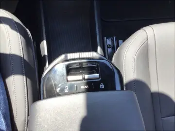 VOLVO EX30 Core 2WD Pure Electric  ACC  Apple CarPlay
