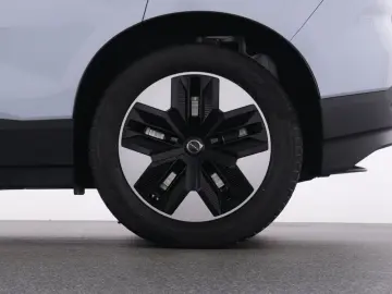 VOLVO EX30 PURE ELECTRIC RWD CORE WINTERPAK LM18 NAVI