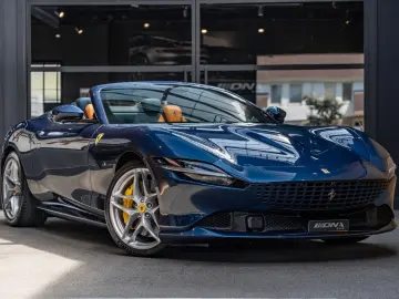FERRARI Roma Spider Full Carbon Blu Sera JBL Alcantara 3