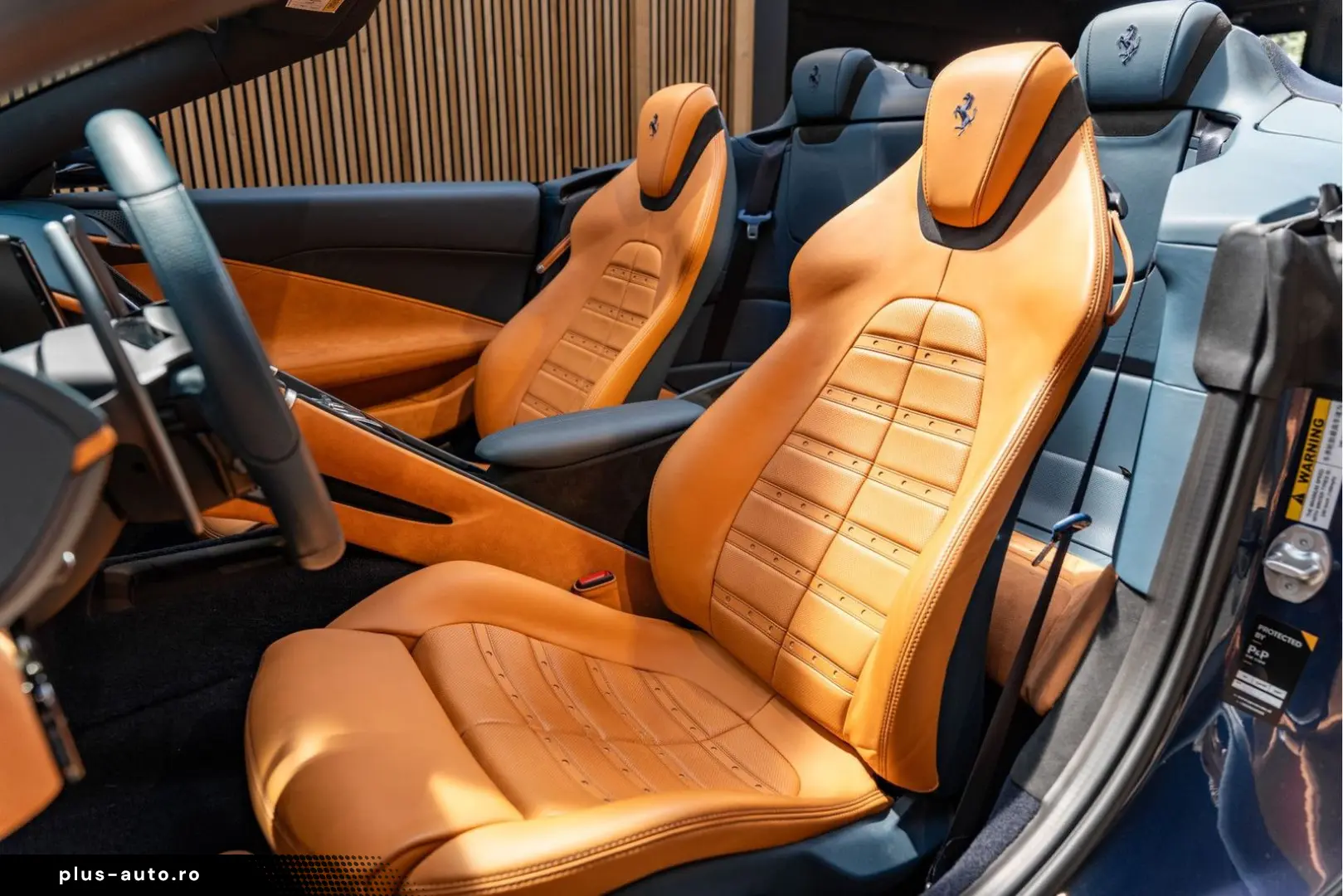 FERRARI Roma Spider Full Carbon Blu Sera JBL Alcantara 3