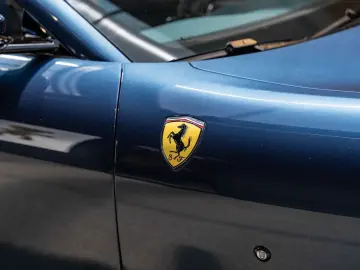 FERRARI Roma Spider Full Carbon Blu Sera JBL Alcantara 3