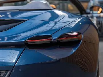 FERRARI Roma Spider Full Carbon Blu Sera JBL Alcantara 3