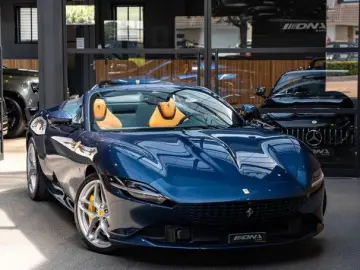 FERRARI Roma Spider Full Carbon Blu Sera JBL Alcantara 3