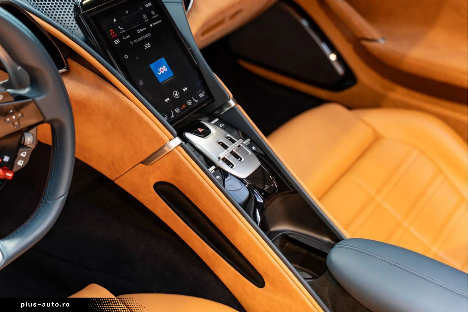 FERRARI Roma Spider Full Carbon Blu Sera JBL Alcantara 3