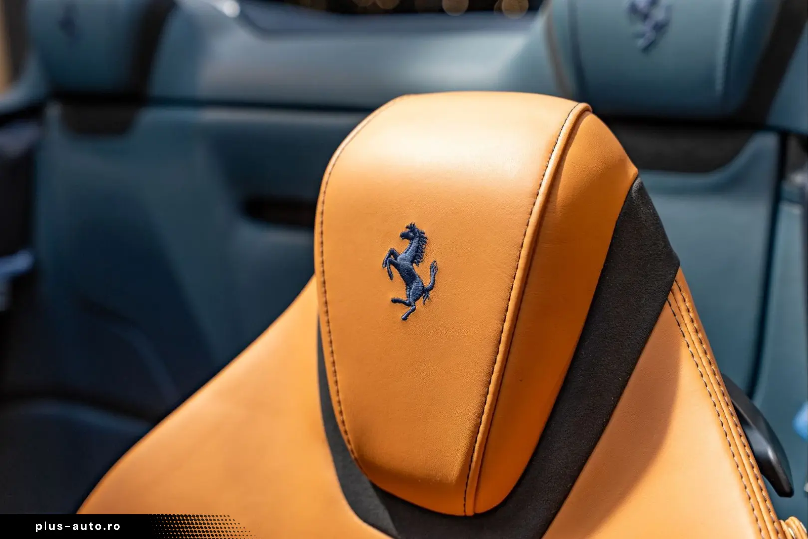 FERRARI Roma Spider Full Carbon Blu Sera JBL Alcantara 3