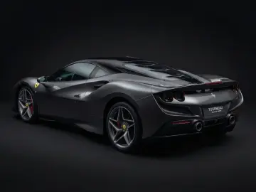 FERRARI F8 Tributo   Carbon   Racing   LED