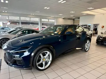 FERRARI Purosangue Panorama Carbon Burmester 360 Matrix
