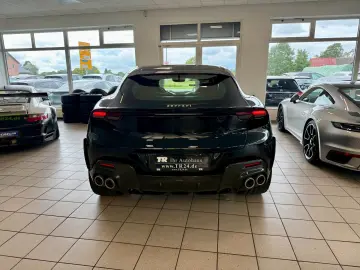 FERRARI Purosangue Panorama Carbon Burmester 360 Matrix