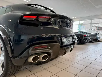 FERRARI Purosangue Panorama Carbon Burmester 360 Matrix