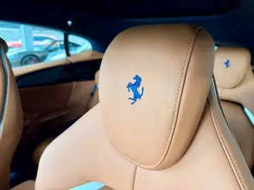 FERRARI Purosangue Panorama Carbon Burmester 360 Matrix