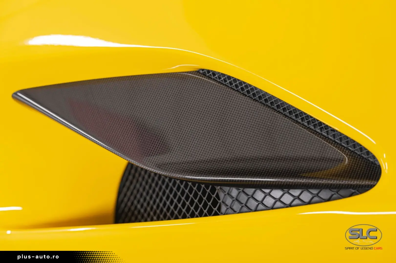 FERRARI F8 Tributo - 1 Owner - Carbon - Daytona