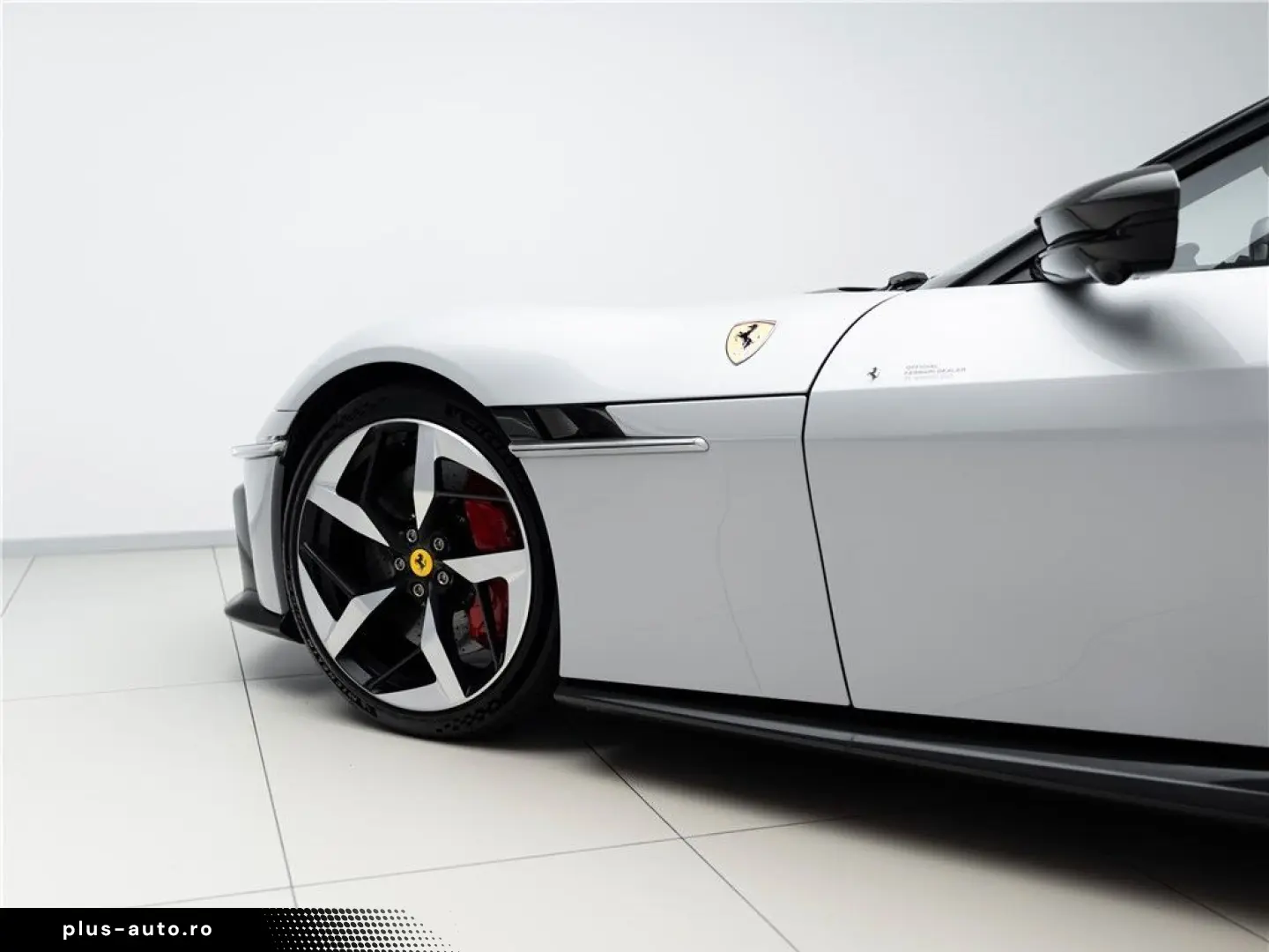 FERRARI 12Cilindri