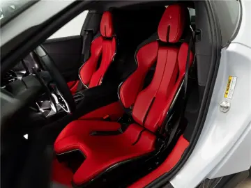 FERRARI 12Cilindri