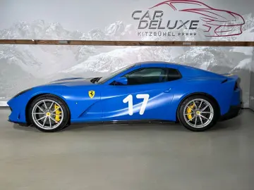 FERRARI 812 GTS Atelier Car Tailor Made Carbon Special