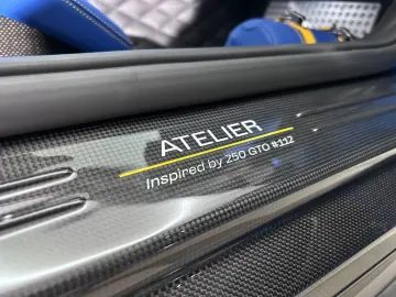 FERRARI 812 GTS Atelier Car Tailor Made Carbon Special