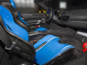 FERRARI SF90 Spider ASSETTO FIORANO FULL CARBON