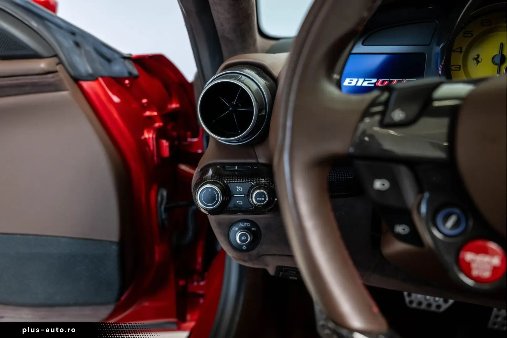 FERRARI 812 2023 — imagine 18