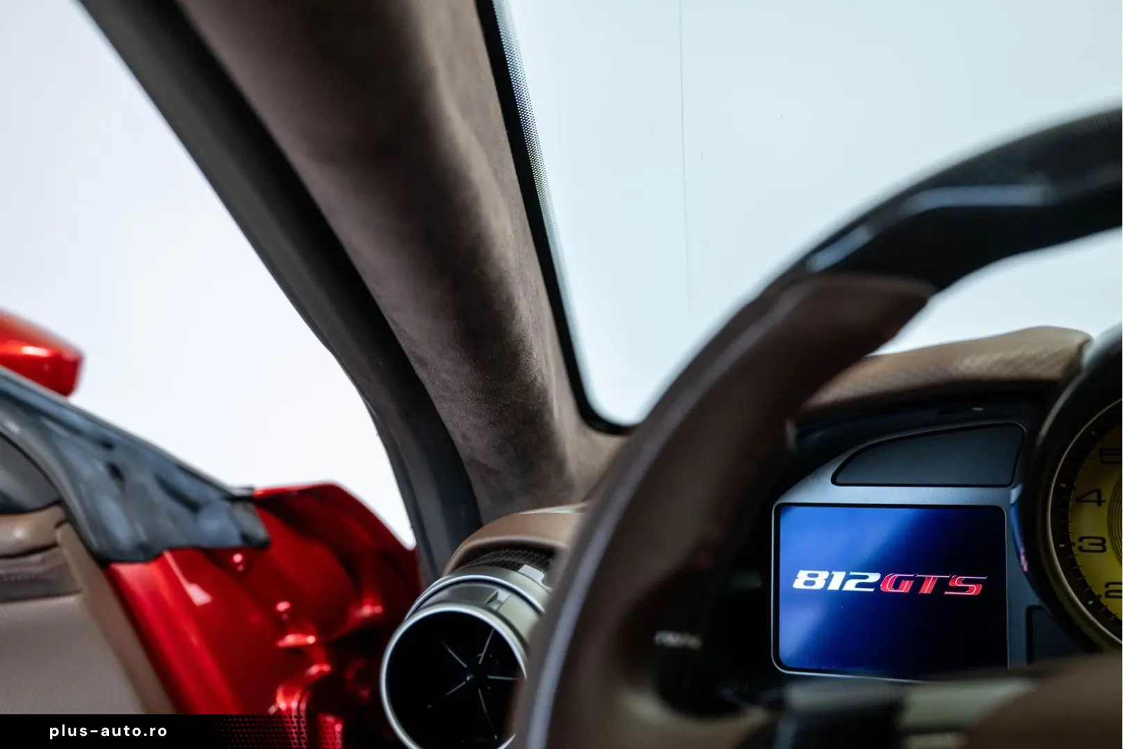 FERRARI 812 2023 — imagine 19