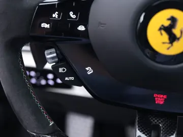 FERRARI Purosangue      Ferrari Frankfurt
