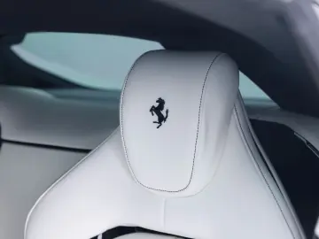 FERRARI Purosangue      Ferrari Frankfurt