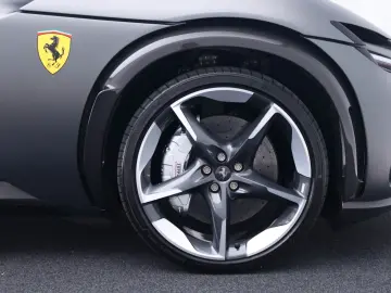 FERRARI Purosangue      Ferrari Frankfurt