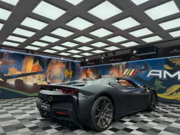 FERRARI Ferrari SF90 Spyder (234)