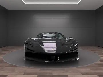 FERRARI SF90 Spider  Sonderfinanzierung