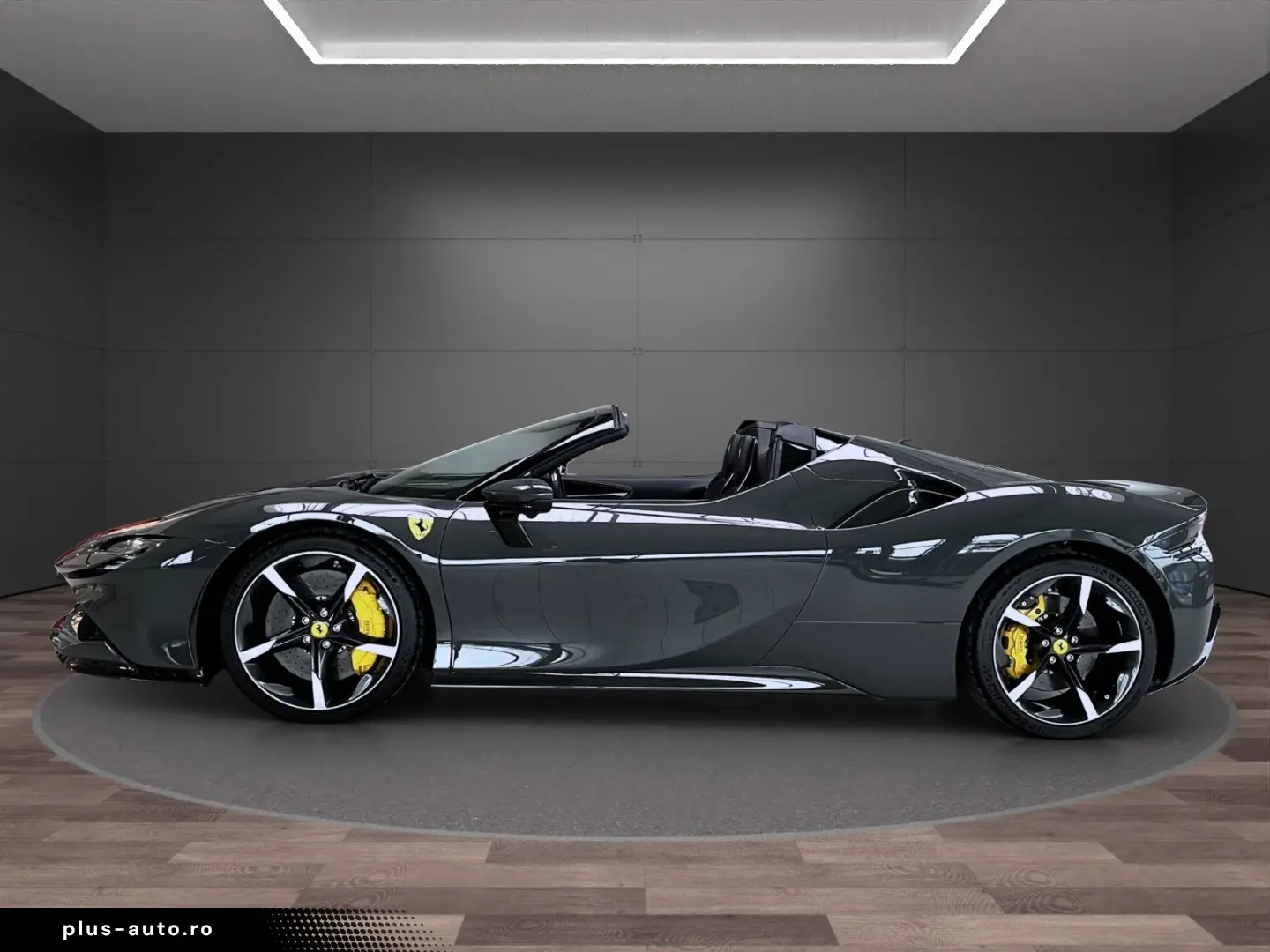 FERRARI SF90 Spider  Sonderfinanzierung