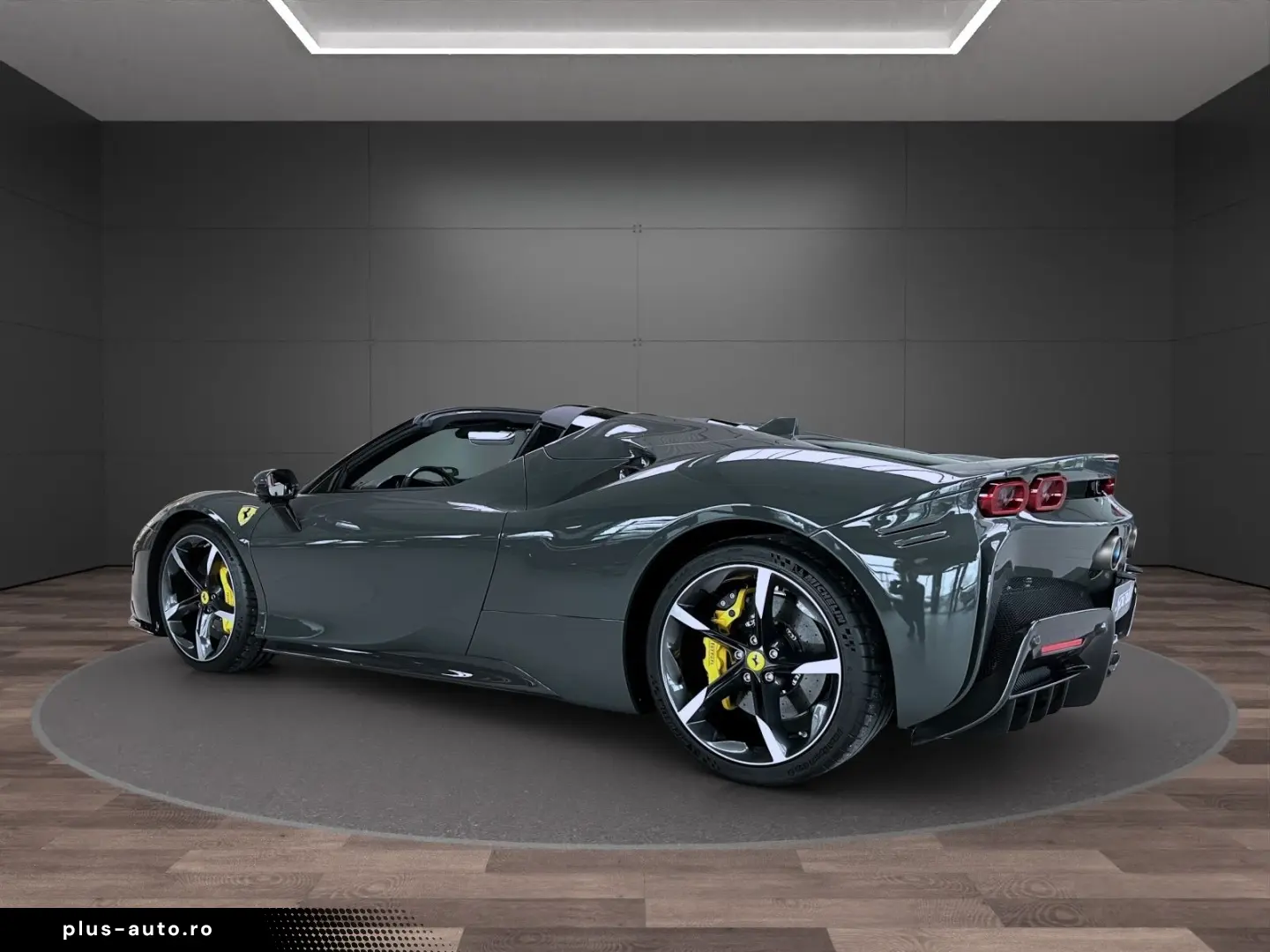 FERRARI SF90 Spider  Sonderfinanzierung