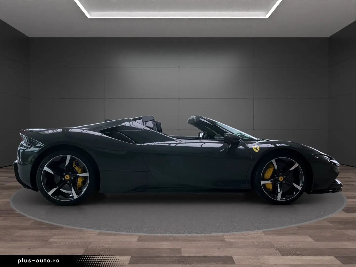 FERRARI SF90 Spider  Sonderfinanzierung