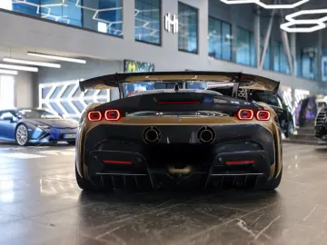 FERRARI SF90 TAILOR MADE ISPIRAZIONI CARBON SPOILER 1of1