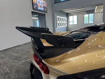 FERRARI SF90 TAILOR MADE ISPIRAZIONI CARBON SPOILER 1of1