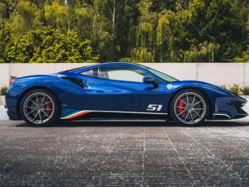 FERRARI 488 Pista Piloti   Tailor Made Blu TourDeFrance