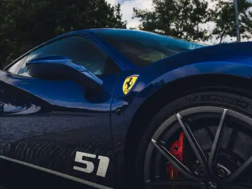 FERRARI 488 Pista Piloti   Tailor Made Blu TourDeFrance