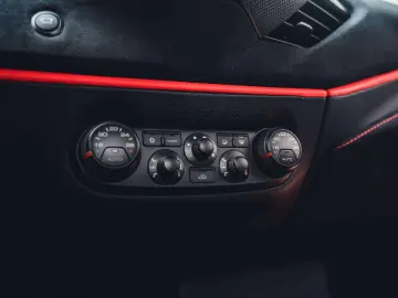 FERRARI 488 Pista Piloti   Tailor Made Blu TourDeFrance