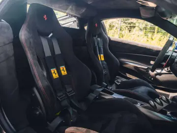 FERRARI 488 Pista Piloti   Tailor Made Blu TourDeFrance