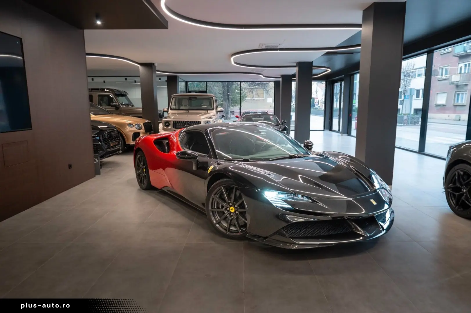 FERRARI SF90 Spider TAILOR MADE 1 1 TWO-TONE