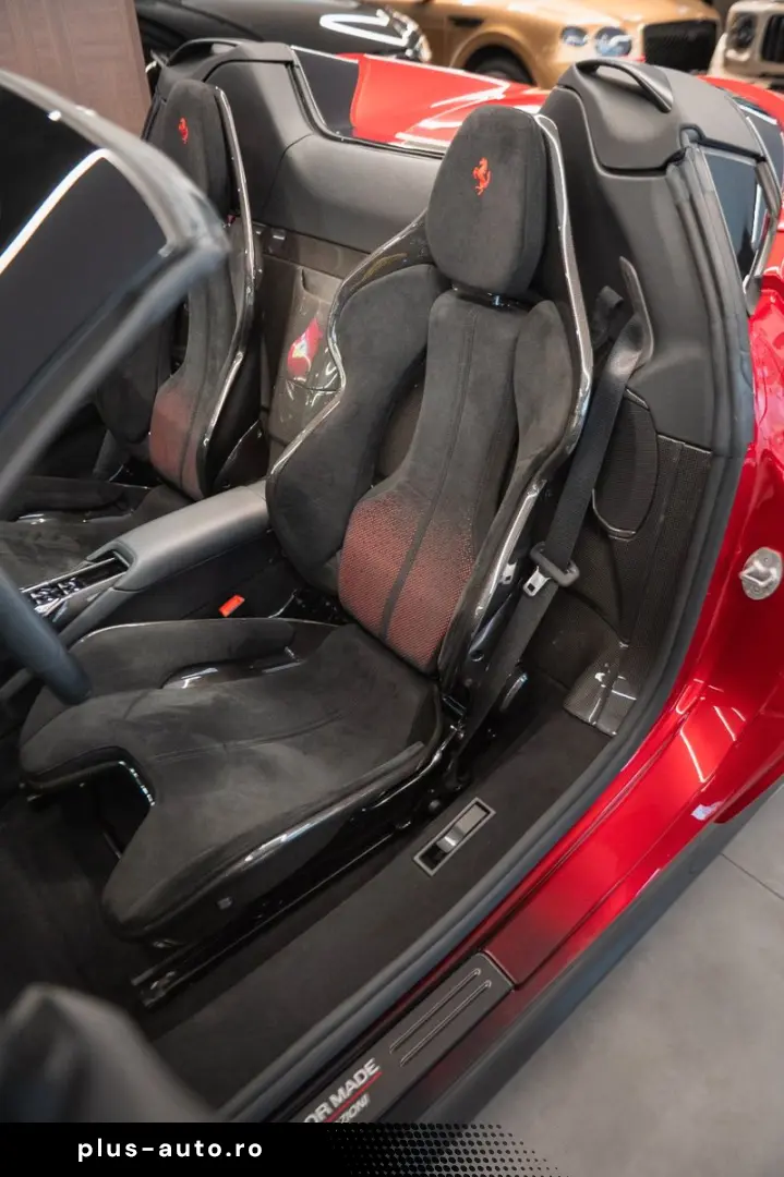 FERRARI SF90 Spider TAILOR MADE 1 1 TWO-TONE