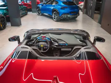 FERRARI SF90 Spider TAILOR MADE 1 1 TWO-TONE