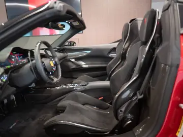 FERRARI SF90 Spider TAILOR MADE 1 1 TWO-TONE