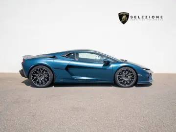 LAMBORGHINI Temerario BLU MARINUS MATT FULL CARBON SONUS FAB