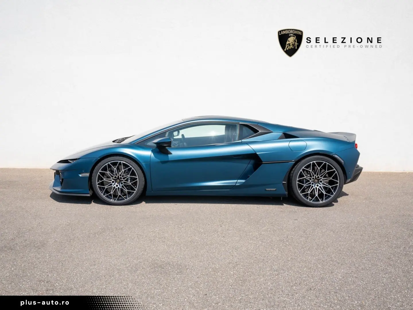LAMBORGHINI Temerario BLU MARINUS MATT FULL CARBON SONUS FAB