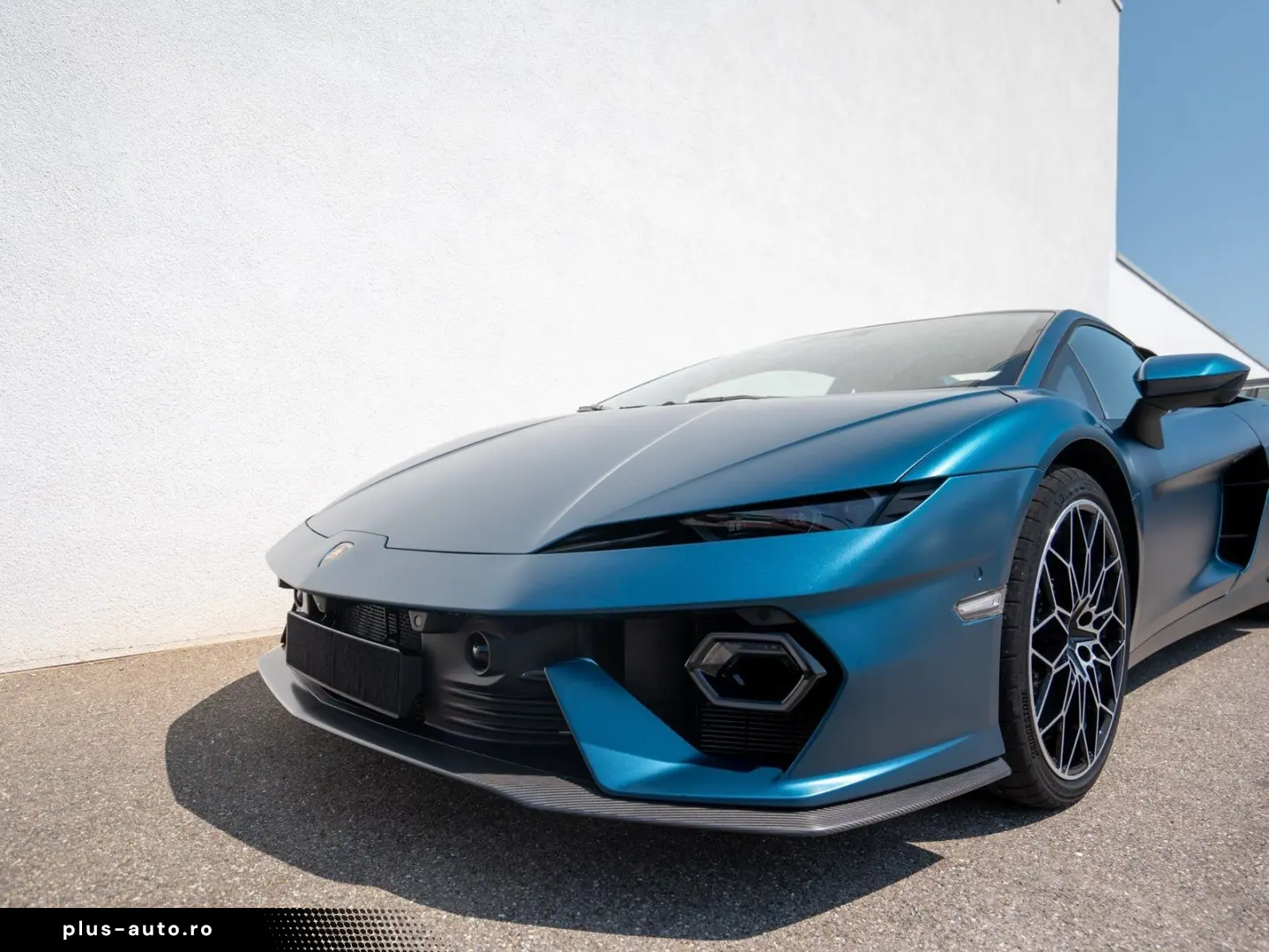 LAMBORGHINI Temerario BLU MARINUS MATT FULL CARBON SONUS FAB