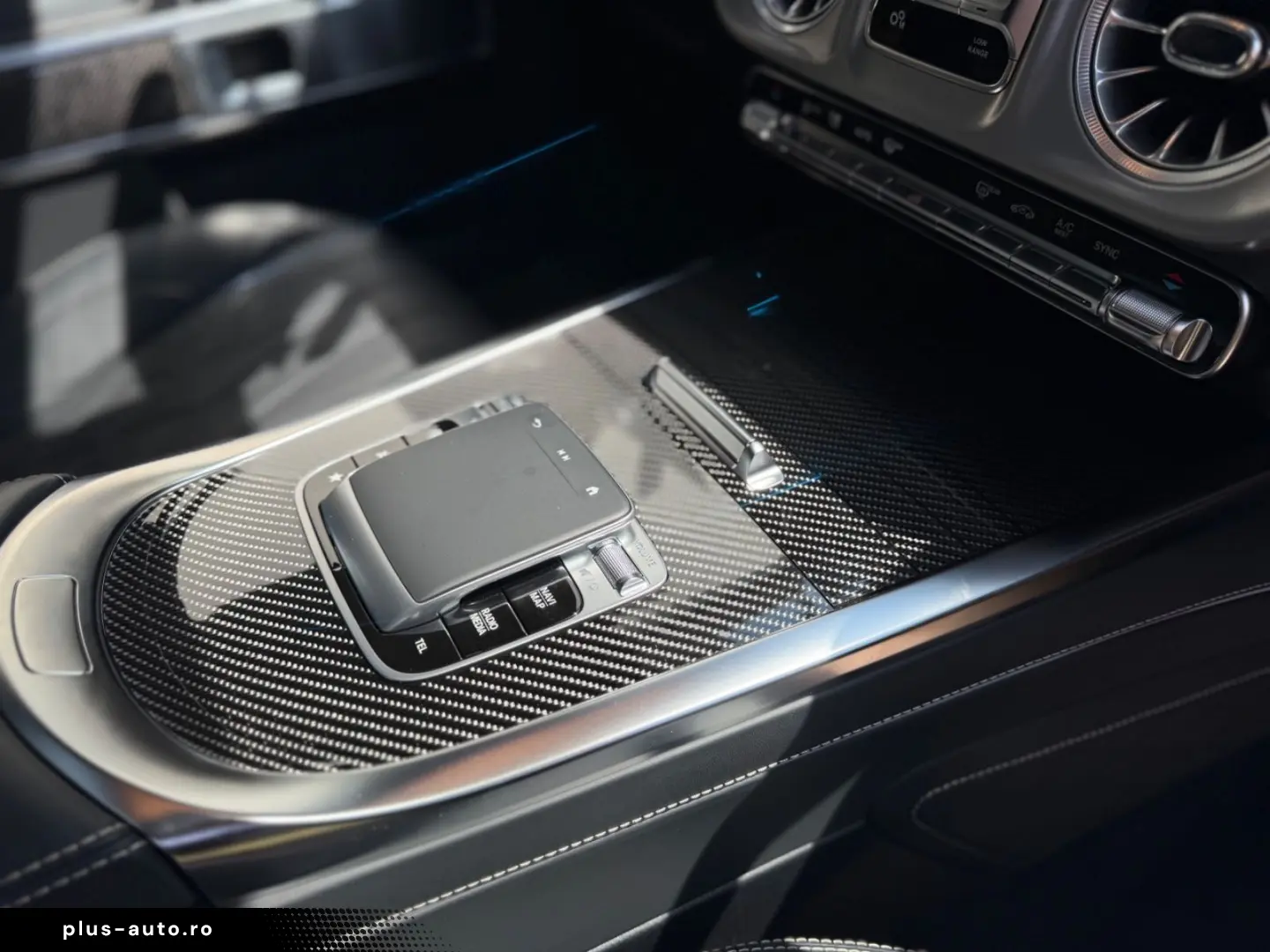 MERCEDES-BENZ G 63 AMG BRABUS 800 FULL CARBON  800 PS