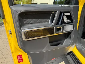 MERCEDES-BENZ G 63 AMG BRABUS 800 FULL CARBON  800 PS