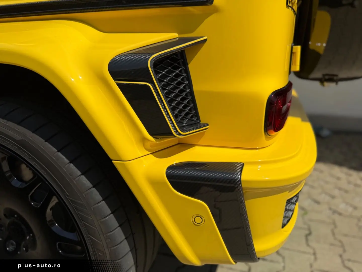 MERCEDES-BENZ G 63 AMG BRABUS 800 FULL CARBON  800 PS